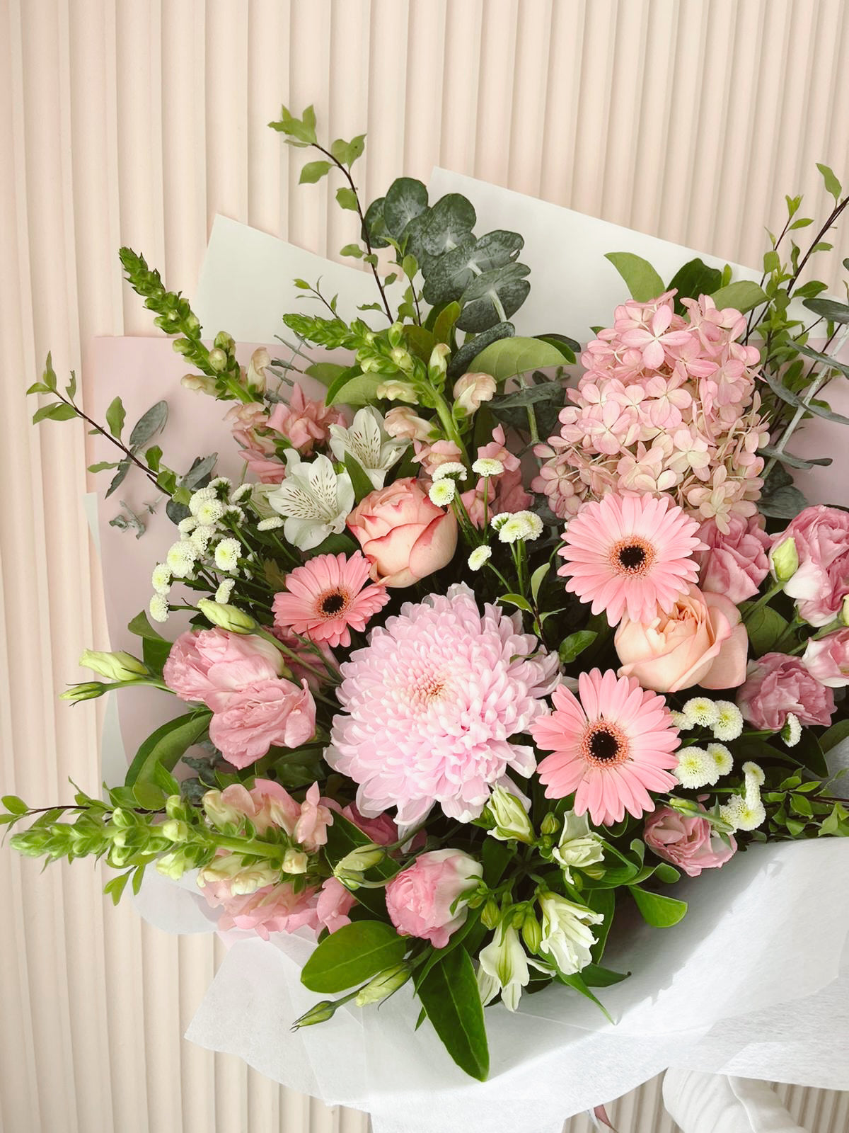 Beautiful Fresh Flowers, Gifts Ideas for everyone at Bloom & Rocket, Same-day delivery florists Brisbane