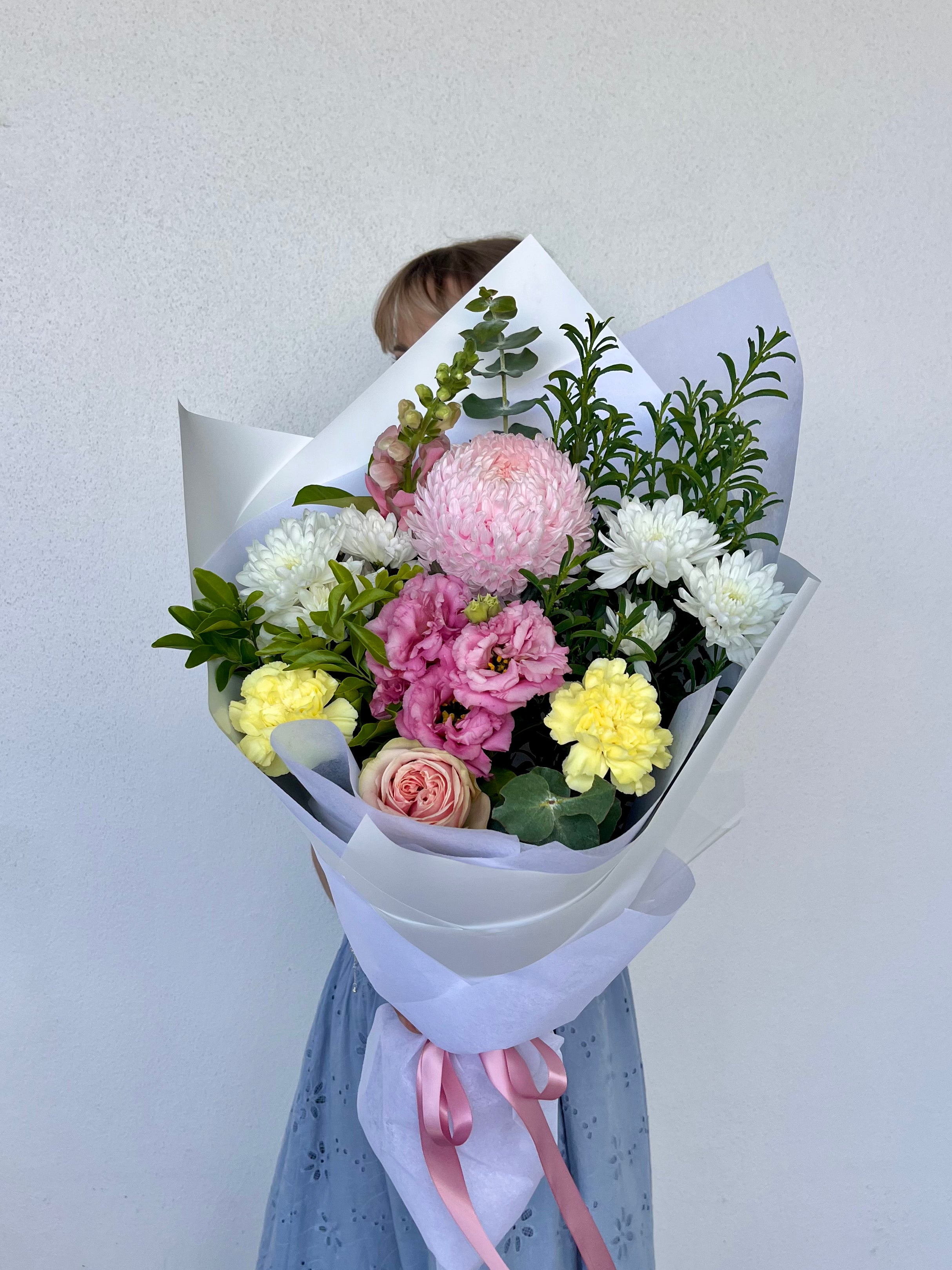 Bouquet of flowers for Mum. Send flowers for Mother&