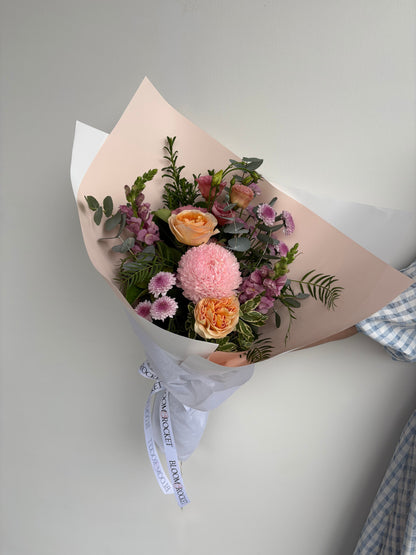 Big Love Blooms